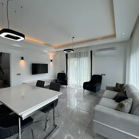 Willa 3 Bedroom Luxury With Detached Pool Elexus 2